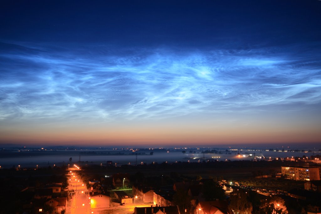 Obłoki srebrzyste / noctilucent clouds 13.07.2009