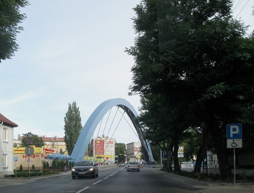 Tczew, ul. Wojska Polskiego - wiadukt nad szlakiem kolejowym