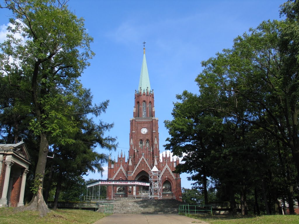 Sanktuarium Matki Sprawiedliwości i Miłości Społecznej (Piekary Śląskie, Poland) Shrine of Our Lady of Charity and Social Justice