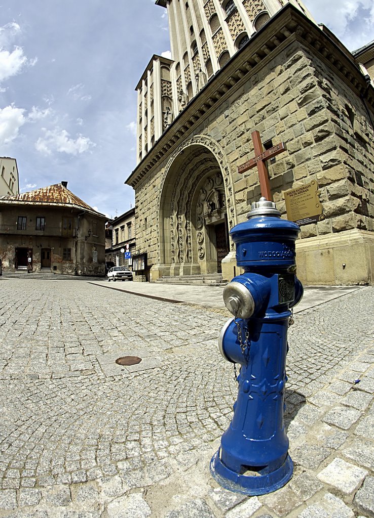 Hydrant podkościelny...