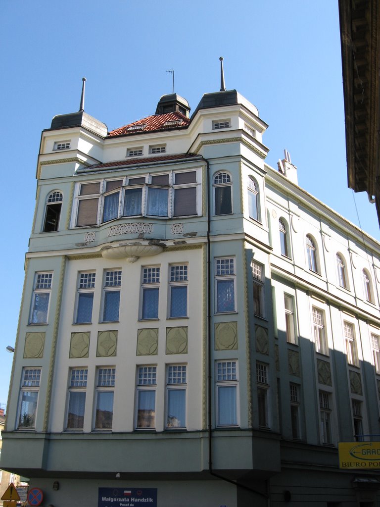 płynąca kamienica, Bielsko-Biała