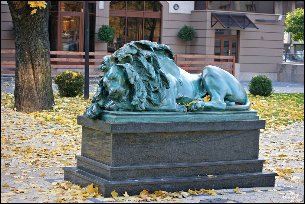 GLIWICE. Jesienny "Lew Śpiący"/"Schlafender Löwe" (Theodor Erdmann Kalide)