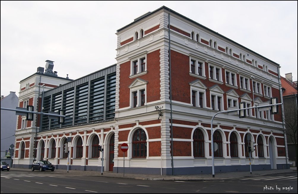 GLIWICE. Wydział Architektury Pol. Śl. (do 1945 Hotel "Vier Jahreszeiten")/Faculty of Architecture Silesian University of Technology (until 1945 Hotel "Vier Jahreszeiten")