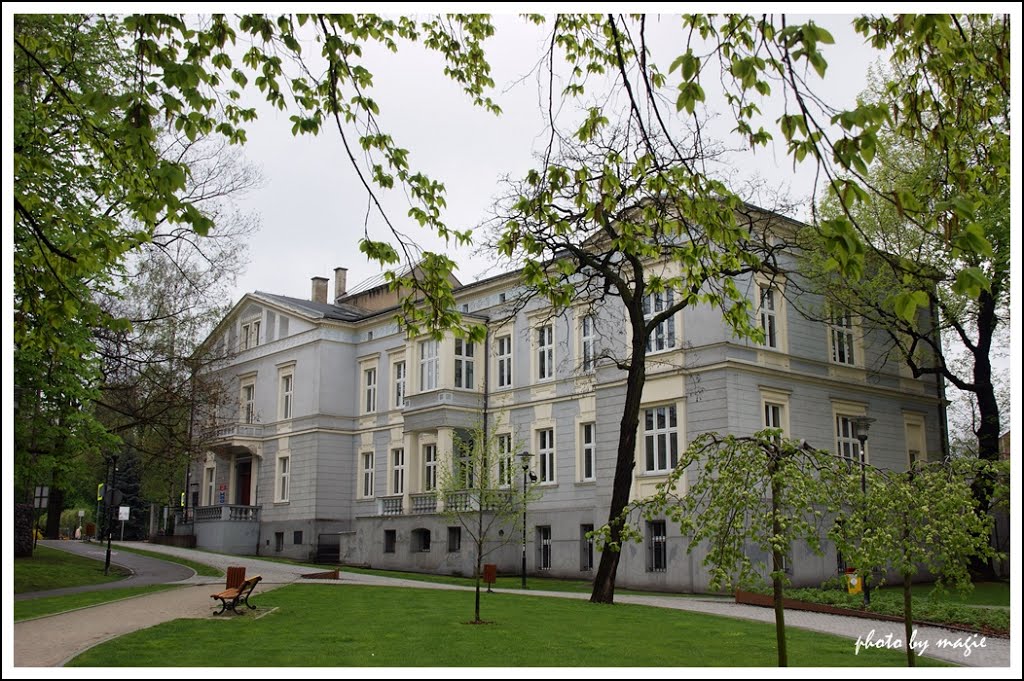 GLIWICE. Państwowa Szkoła Muzyczna I i II st./State School of Music I and II degree
