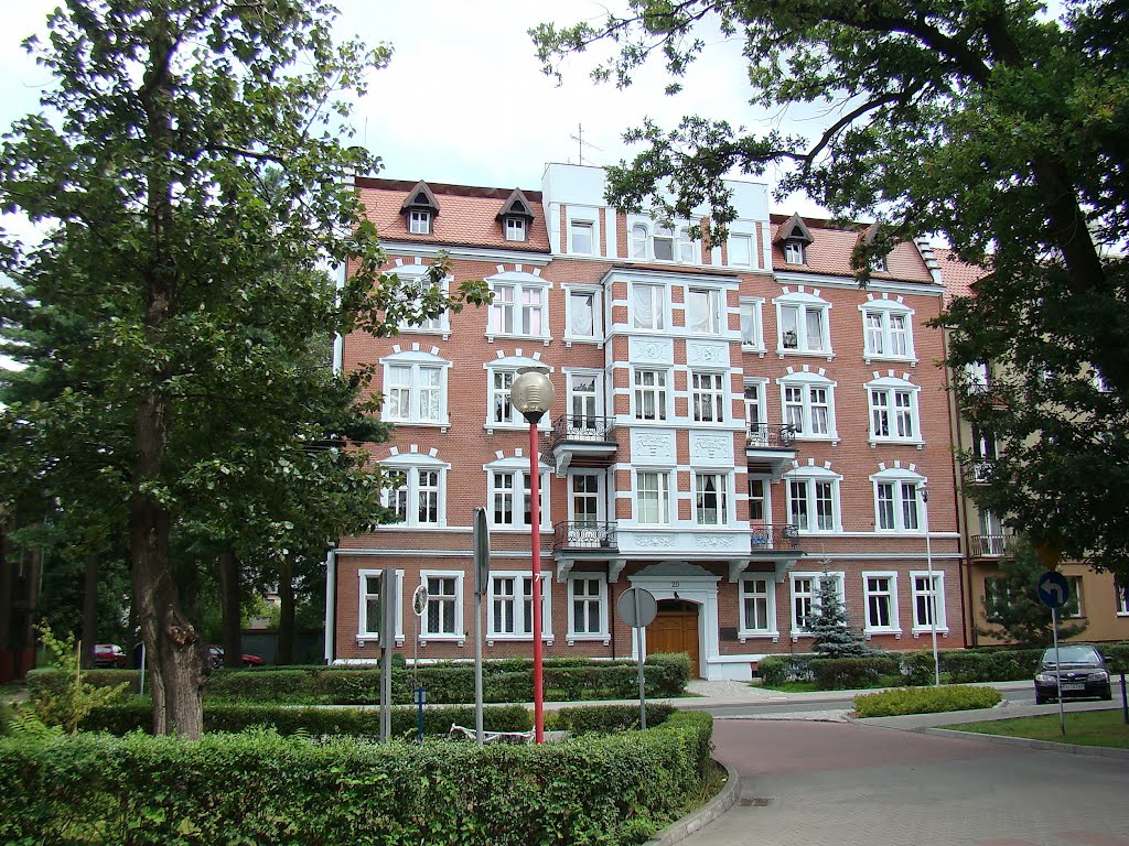 Lubliniec, ul. Paderewskiego.