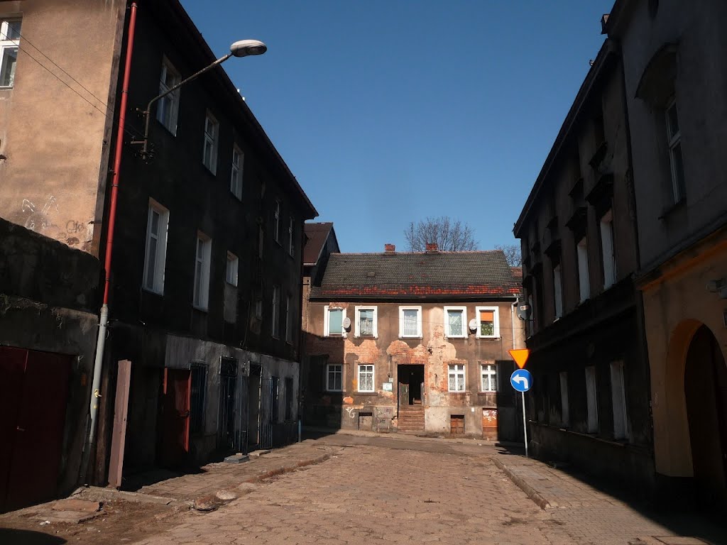 Ul. Wałowa (Wałowa st.)