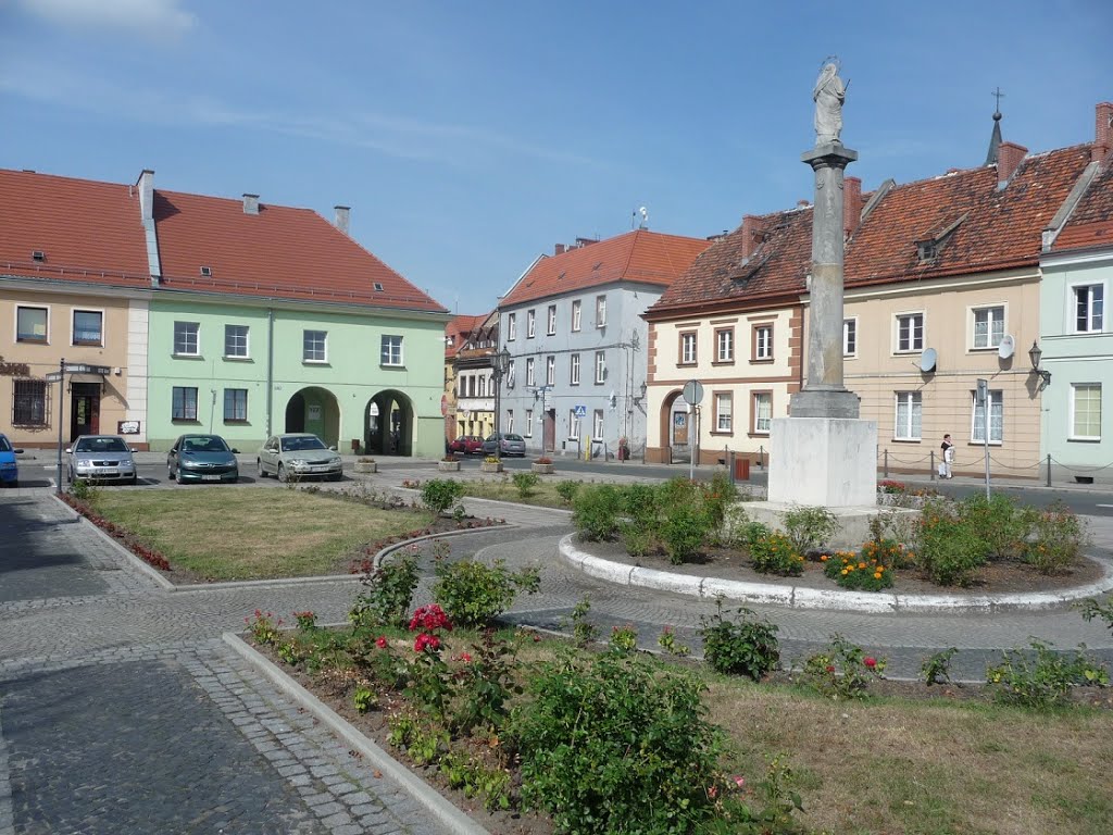 Na Rynku w Pyskowicach [1]