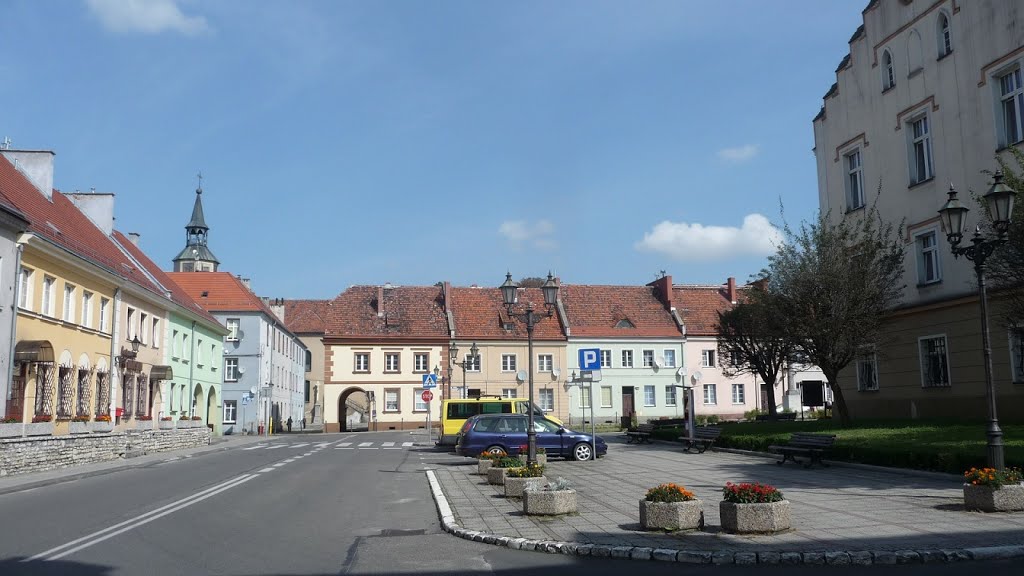 Na Rynku w Pyskowicach [2]