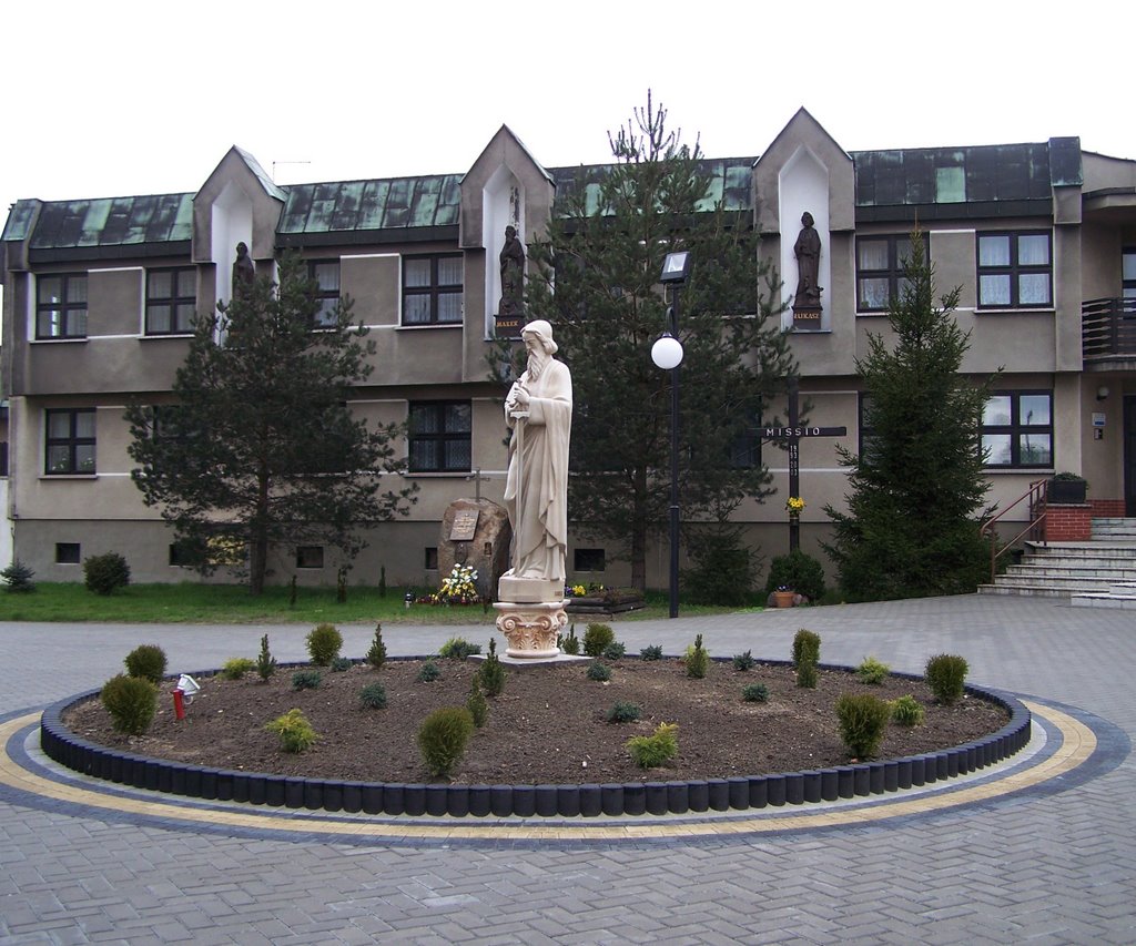 Plac przykościelny w Pyskowicach
