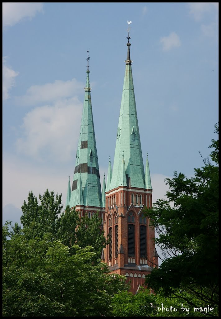 RYBNIK. Wieże bazyliki/Towers of the basilica