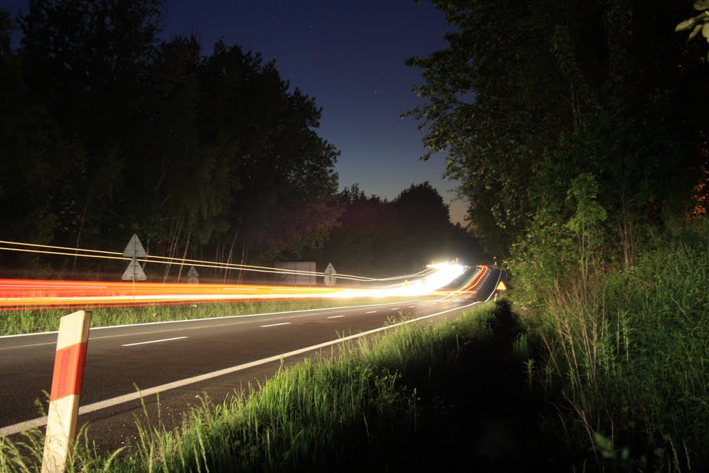 Night Drivers On The 1-E75/462 Dual Carriage-way
