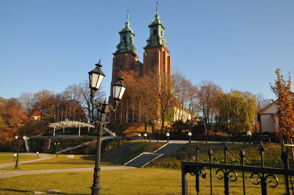 Cathedral of Gniezno, western view
