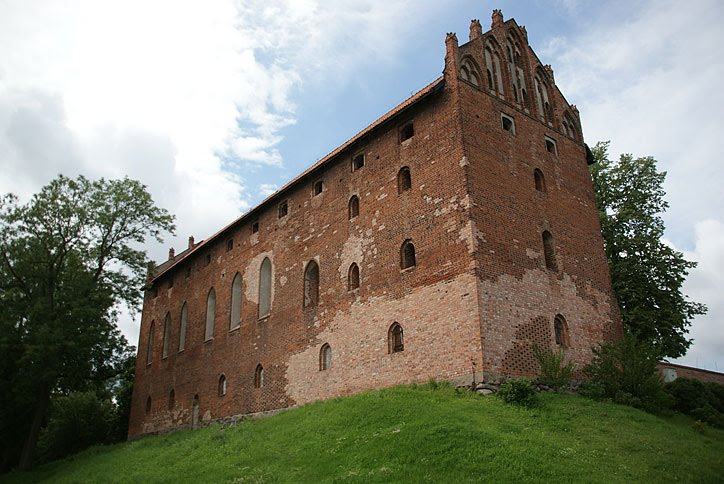 ZAMEK KRZYŻACKI W DZIAŁDOWIE