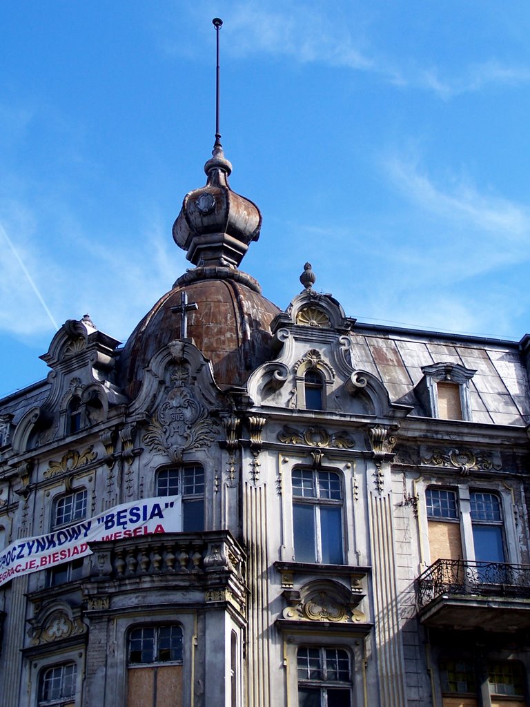 Olsztyn. Kamienica z 1905 roku przy placu Gen. Bema.