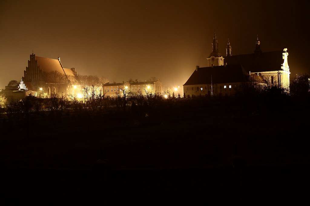 Koło w nocy - świątynie Koło by night - The temples 2