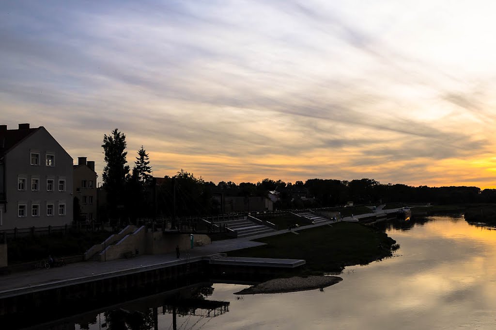 Wieczorem nad Wartą