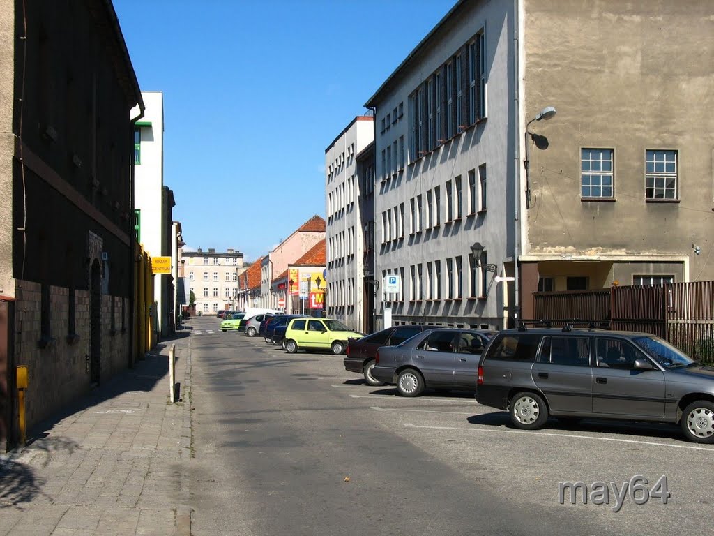 Leszno : Królowej Jadwigii - z widokiem na dawny budynek Goplany