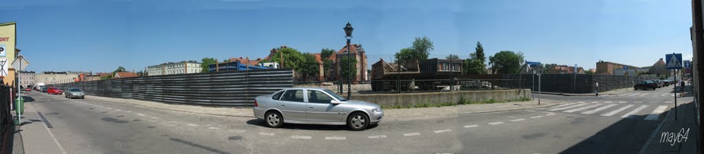 Leszno : Królowej Jadwigi - panorama po zburzonych budynkach Goplany oraz Metalplastu (dawnych koszarach)