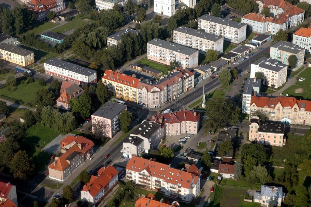 Piła, widok z lotu ptaka od strony południowo-zachodniej na skrzyżowanie ulic Buczka i Okrzei