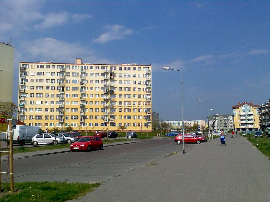 Piła, ul. Elizy Orzeszkowej oś. Górne