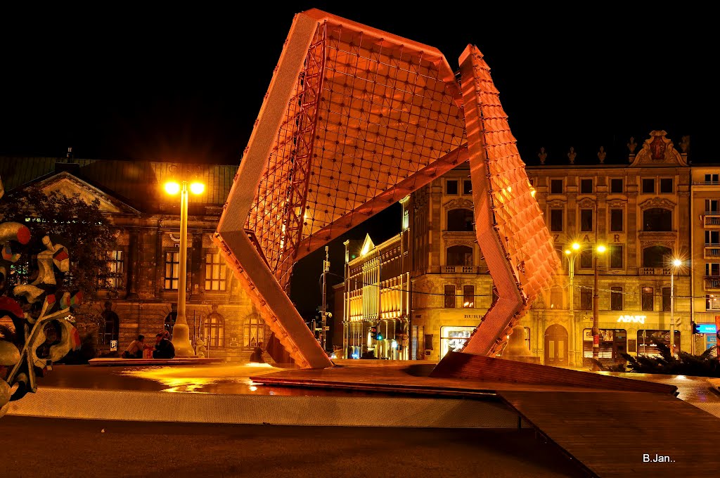 Poznan, Plac Wolnosci Square, magic fountain