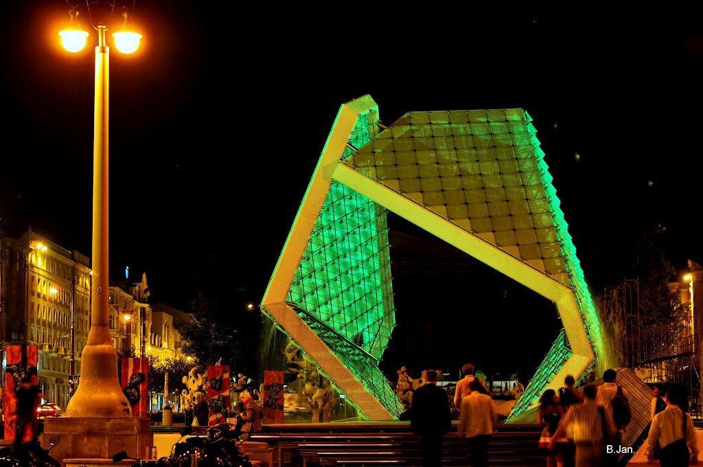 Poznan, Plac Wolnosci Square, magic fountain