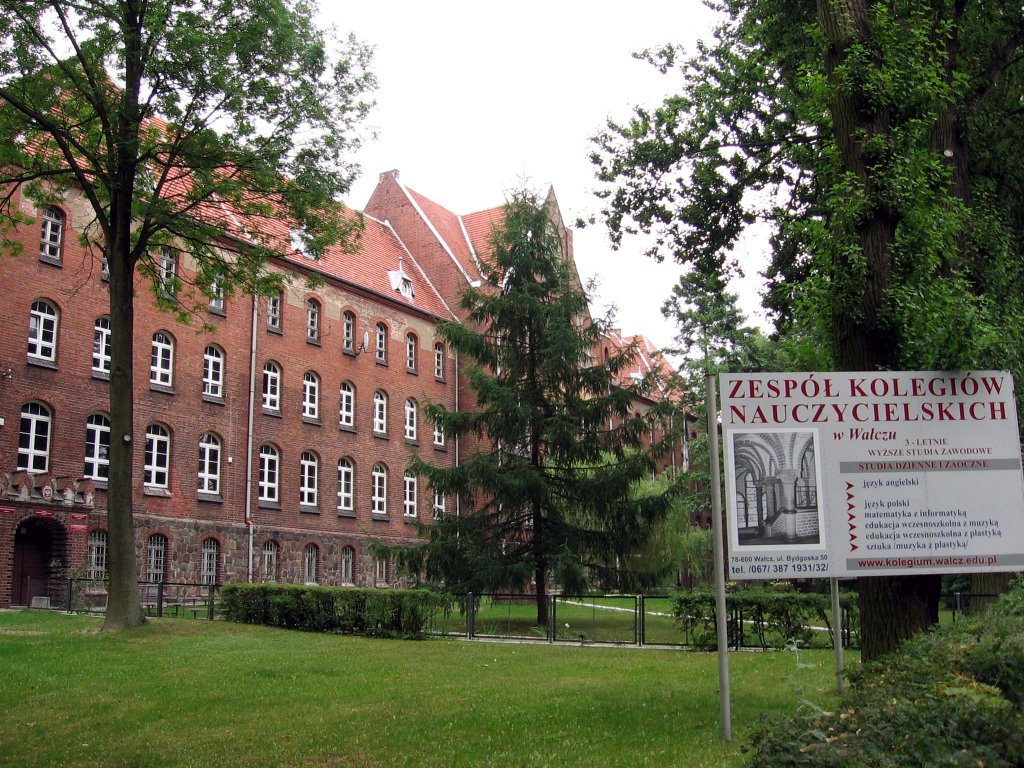 Liceum i Filia uniwersytetu Szczecińskiego