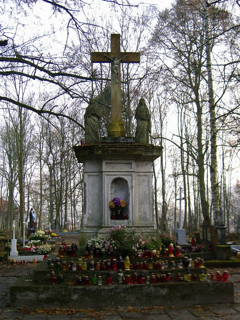 Old cemetery 02, statue