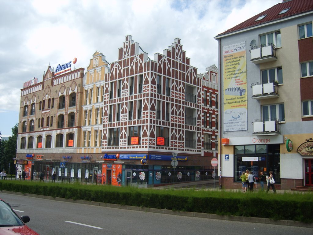 Koszalin Hauptstrasse;           Koszalin Main Street;