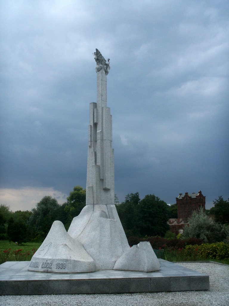 Park Helenów - pomnik Armii Łódź 1939