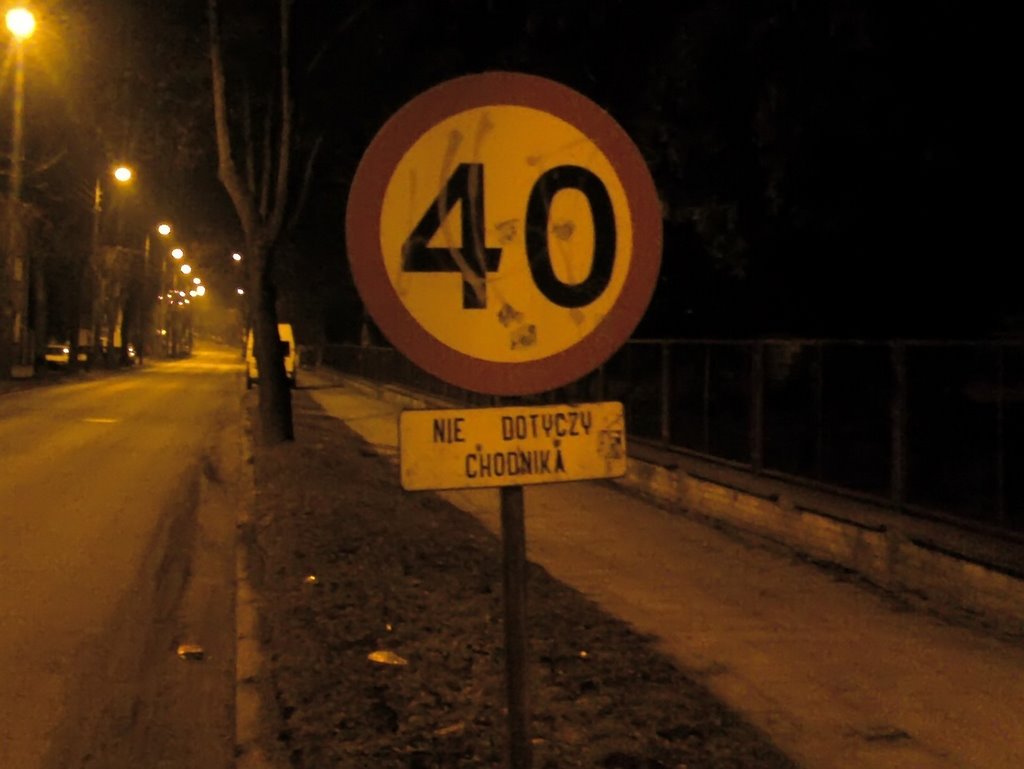 Strach chodzić po tym chodniku