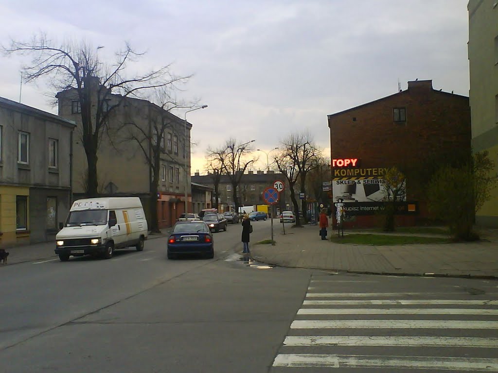jb - kwiecień 2011 - sklep komputerowy
