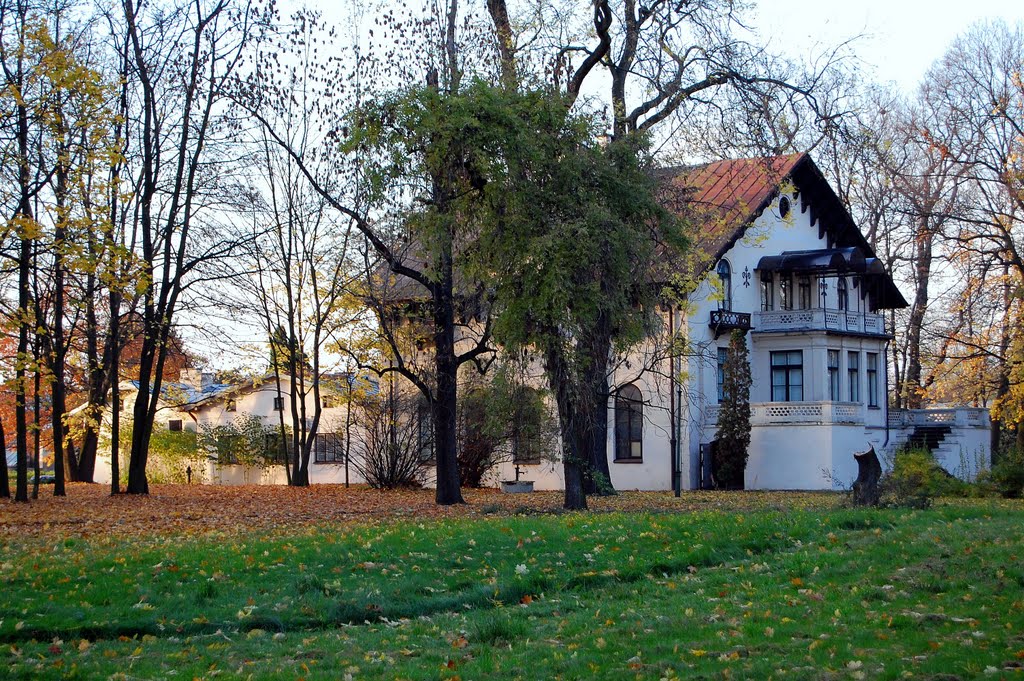 SKIERNIEWICE - WOJENNA SIEDZIBA SS PARK.