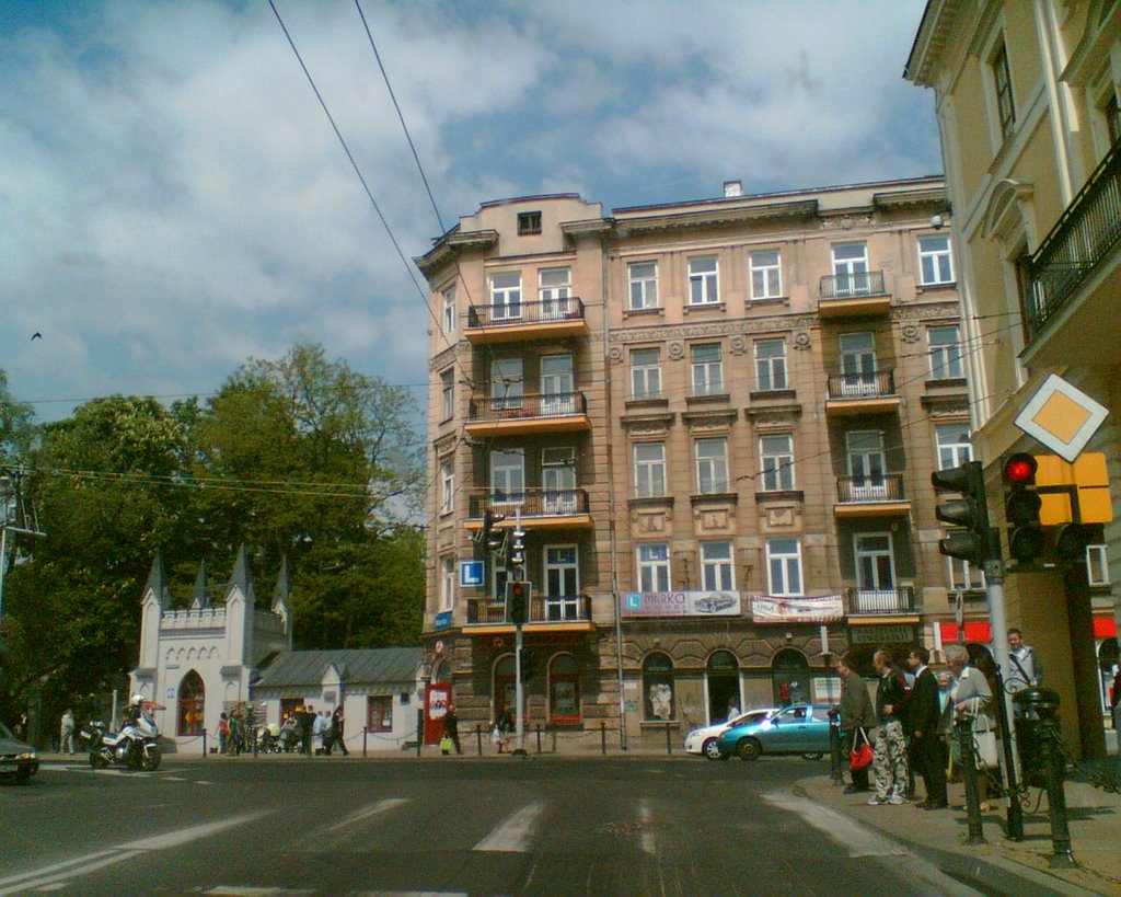 Skrzyżowanie ulic Lipowej i Krakowskiego Przedmieścia w centrum Lublina