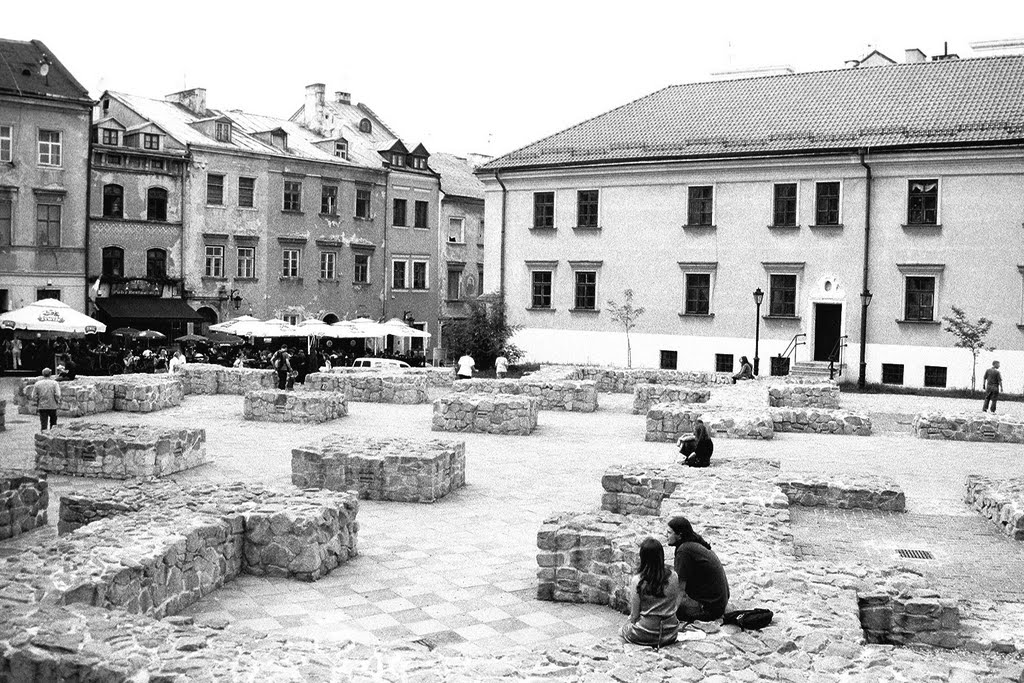 Lublin -stare miasto - skan z  negatywu Agfa- 2007