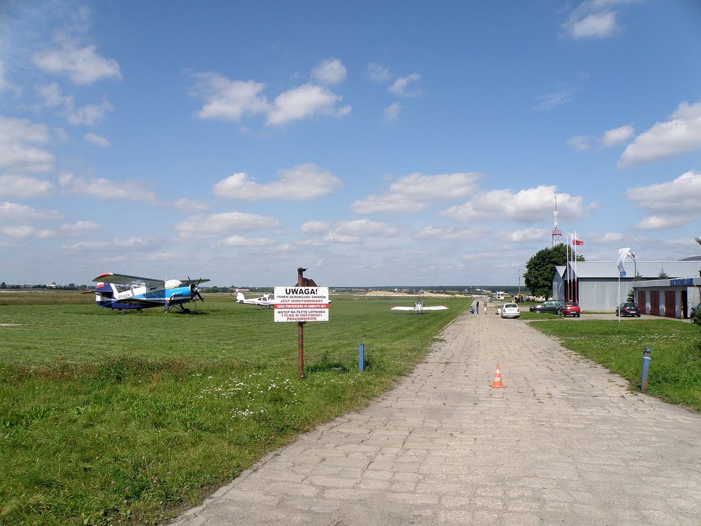 Świdnik airfield
