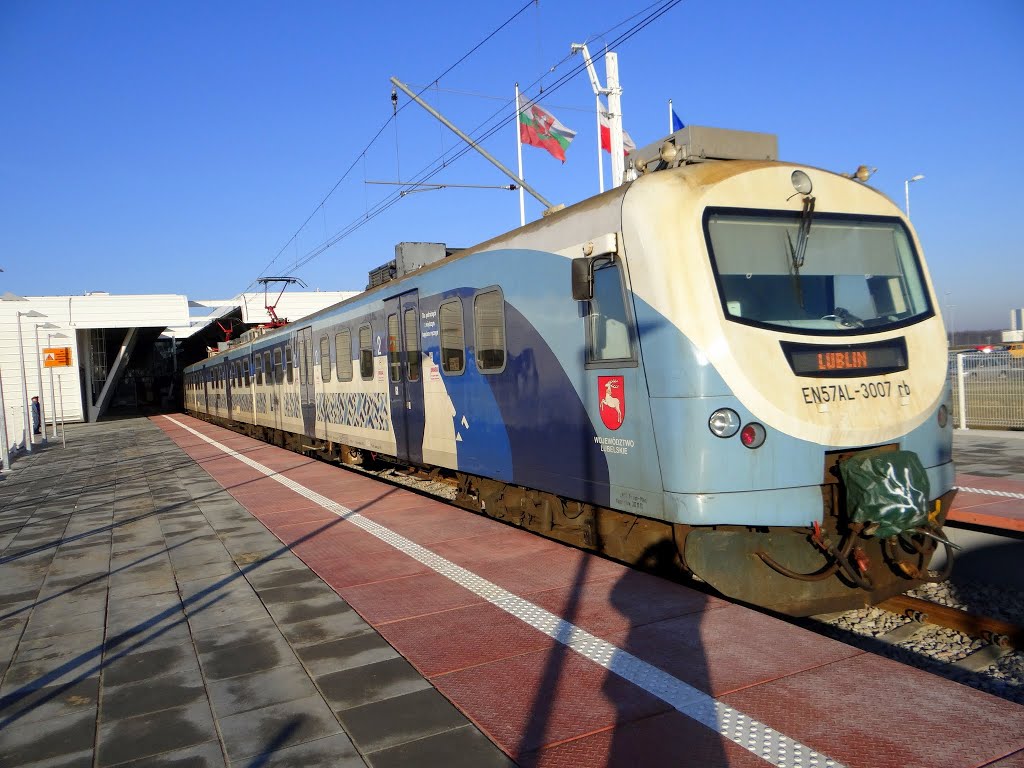 EN57AL - 3007 rb w Airport Lublin