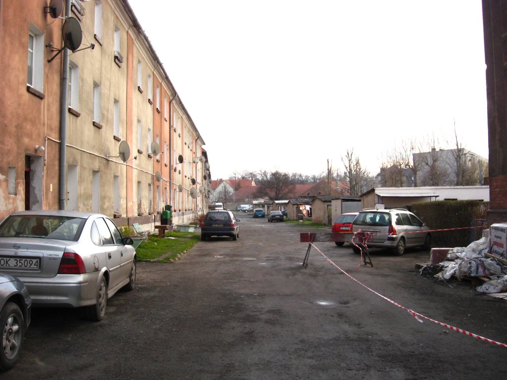 Koźle ul.Targowa (Budynek dawnych Koszar)