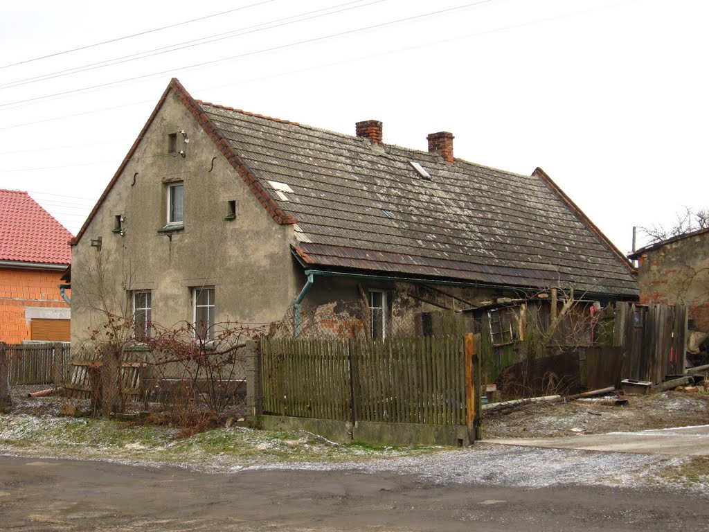 Dom - Pół Rudera (ul.Baczyńskiego)