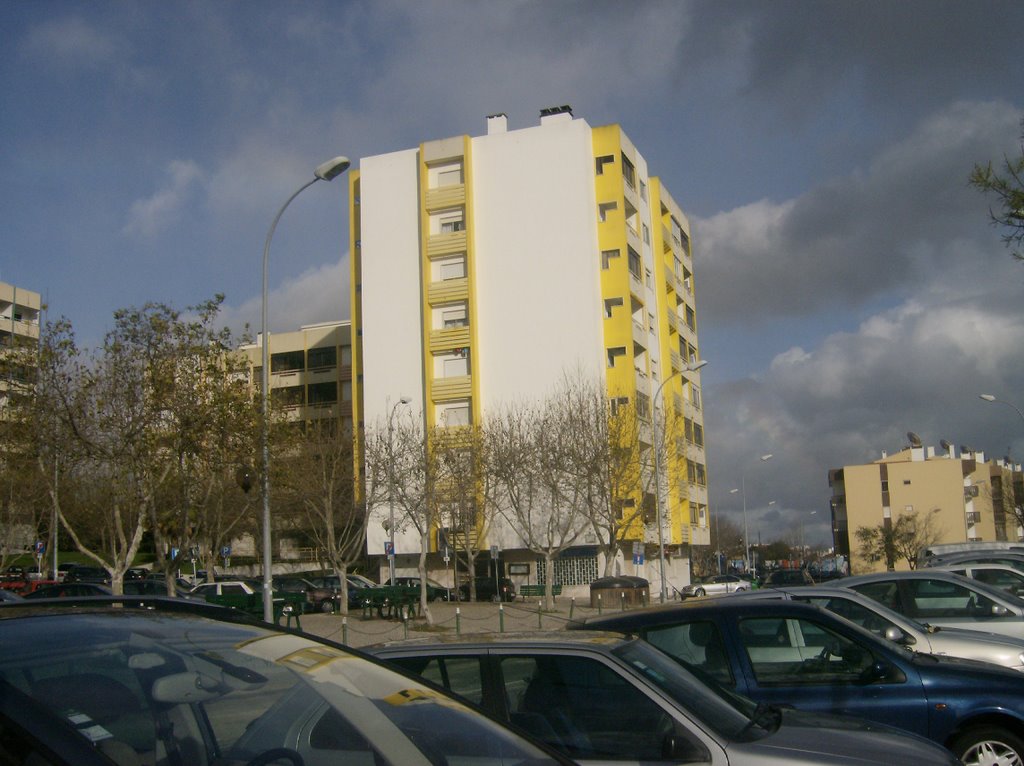 Praceta Maria Luisa Caneças - Damaia, Lisboa - Portugal (gja)