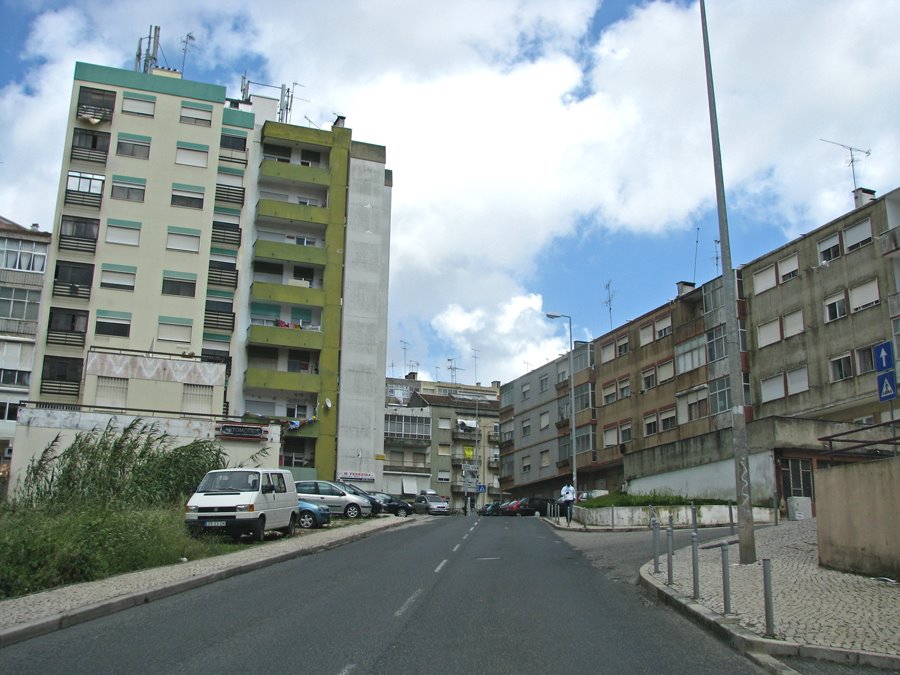 Avenida General Humberto Delgado - Pendão