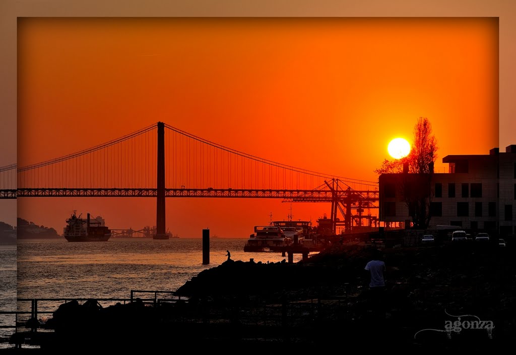 Atardecer en Lisboa: Para C.gpeña☂