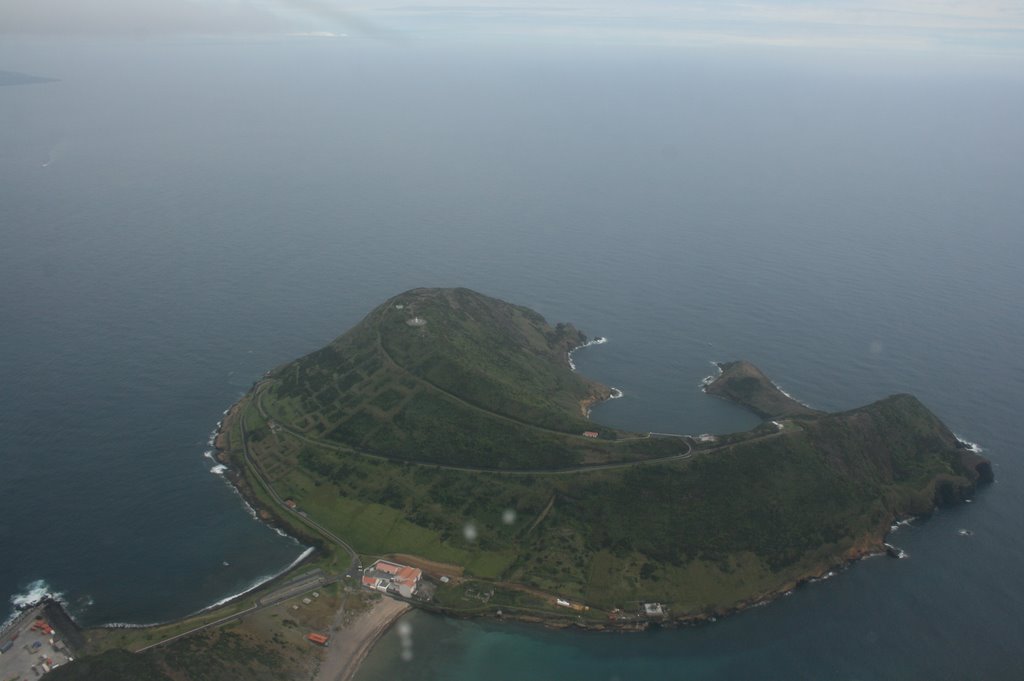 Foto Aerea Horta - Açores - Portugal - 38º 31 34.30" N 28º 37 35.66" W