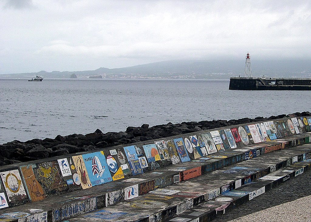 Horta mole painted by seamen