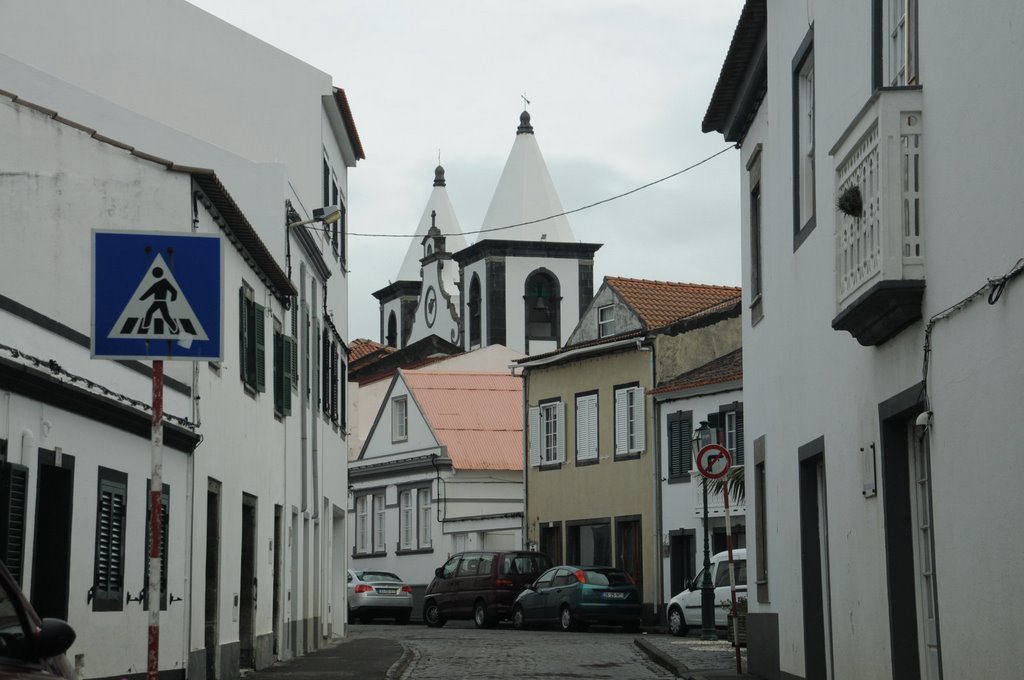 Entering the town of Horta