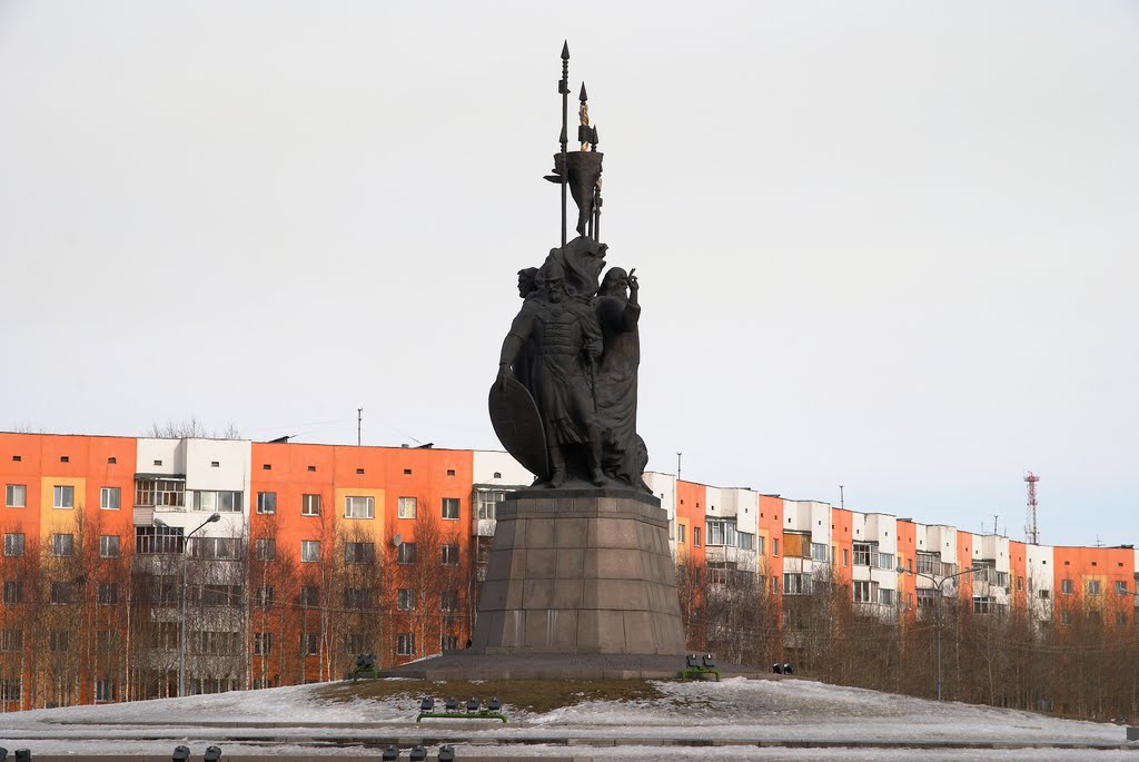 Памятник основателям города.2009