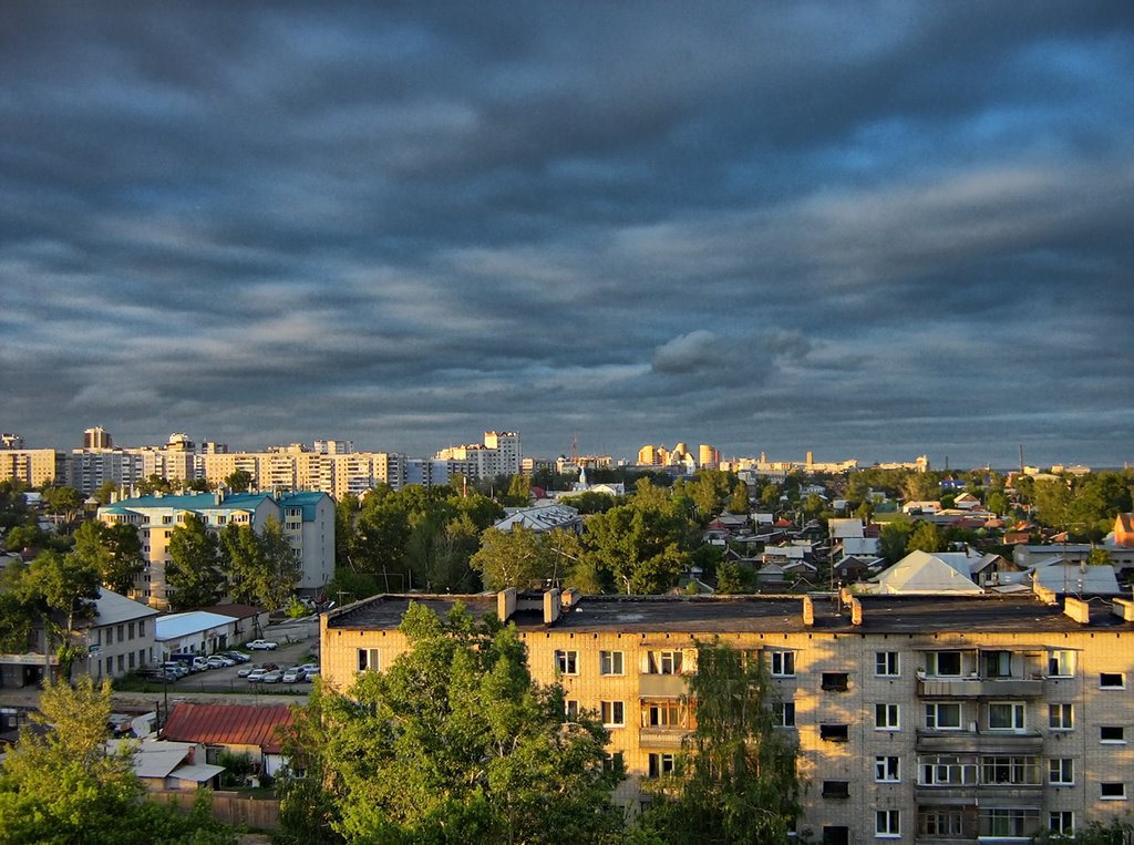 Sundown in rainy Barnaul