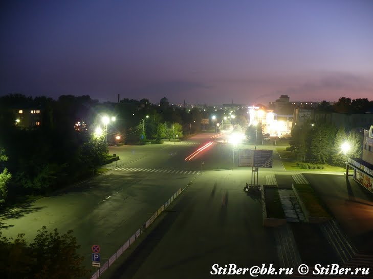 Ленина, 250/2 [6 эт]. Night