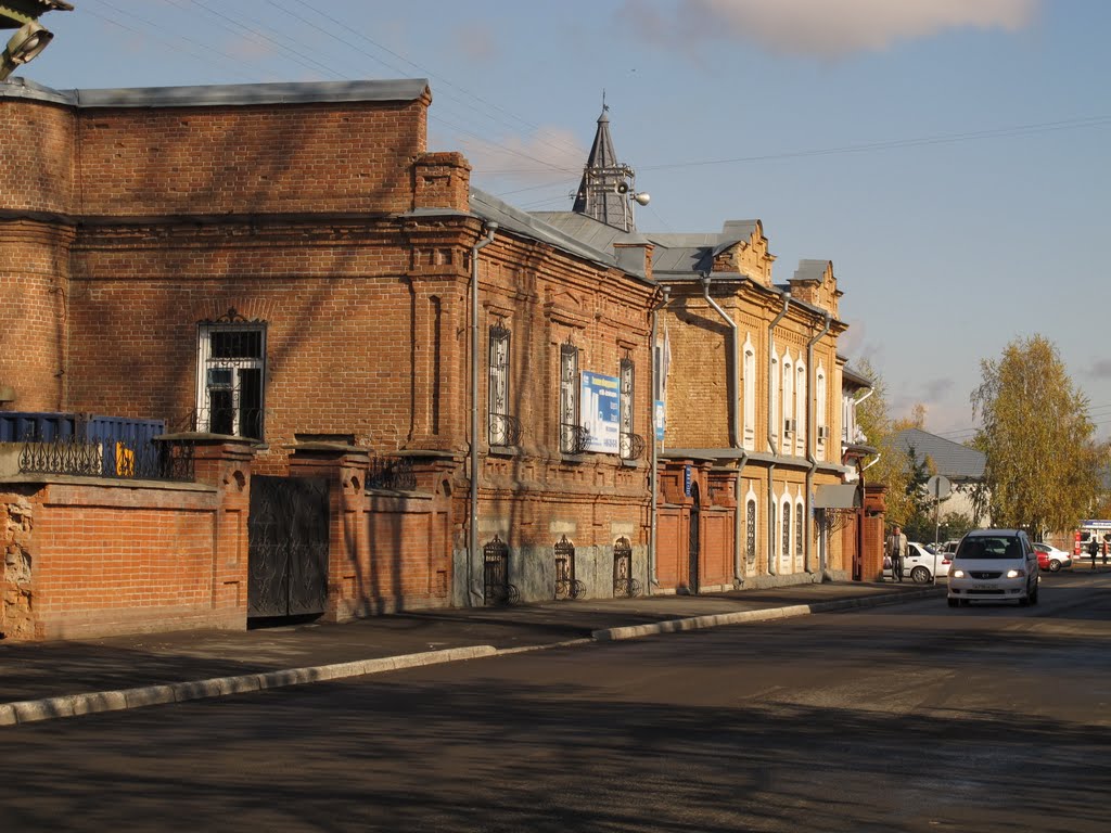 Бийск. Советская, 18