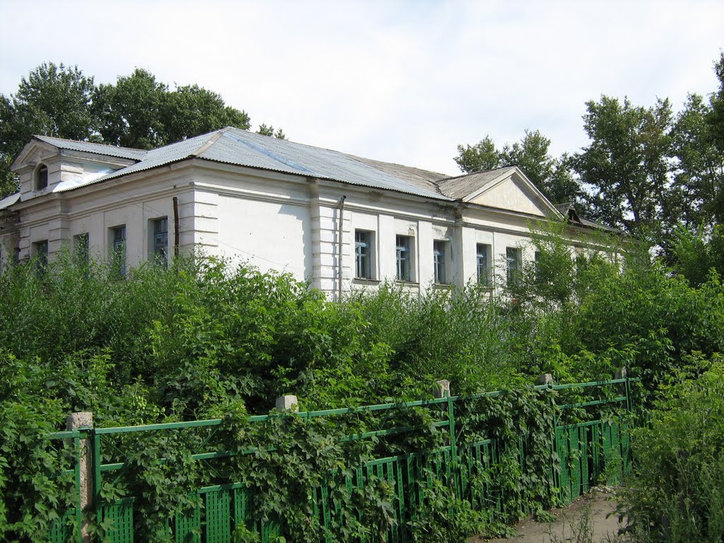 Бывшая школа им. Белинского